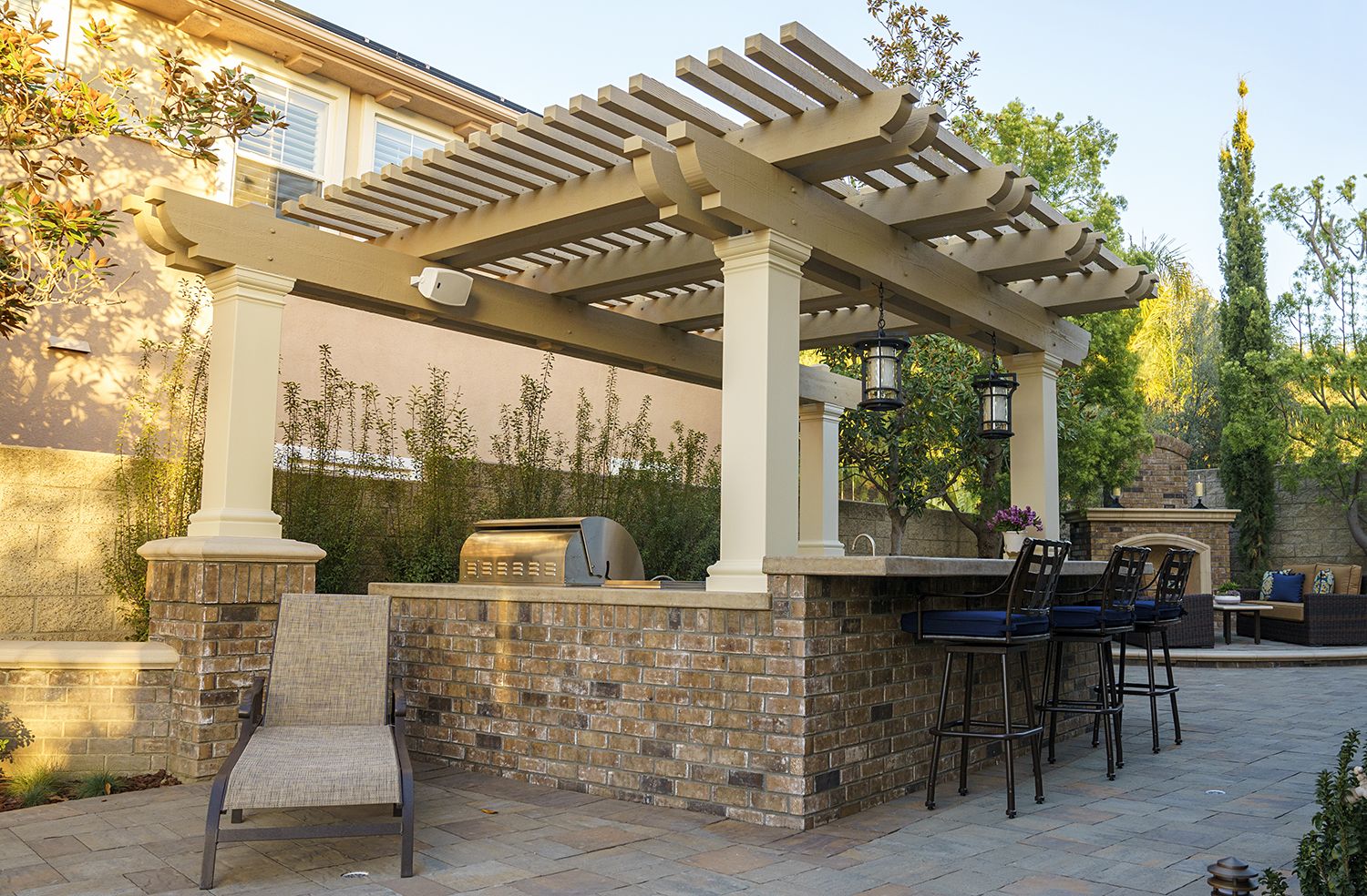 West Hills Masonry - Mitchell Residence – Dove Canyon